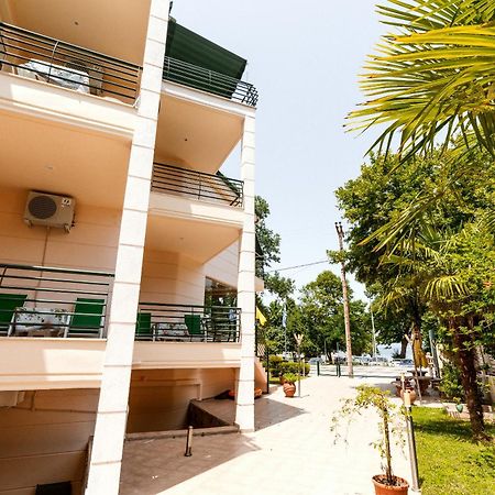 Stefanidis Platani Beach 斯塔夫罗斯 外观 照片